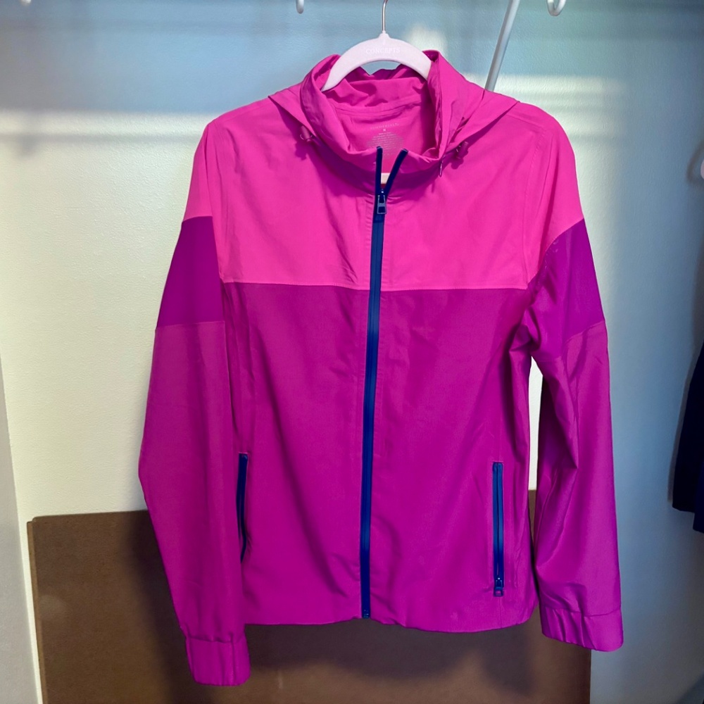 Two-Tone Colorblock Windbreaker - Picture 3 of 6